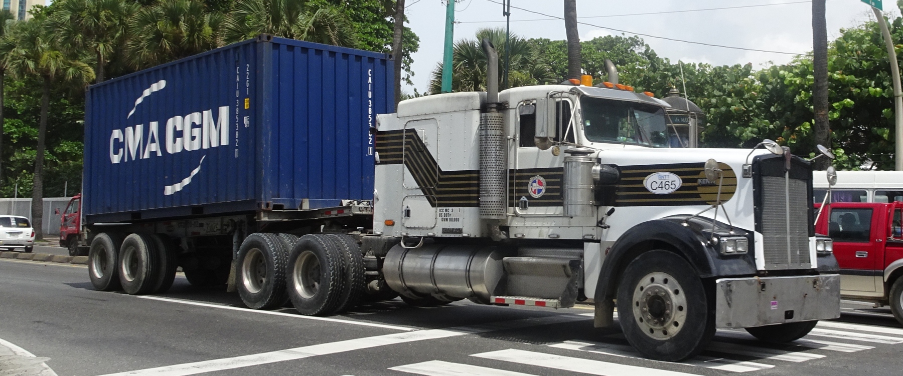 Kenworth W900